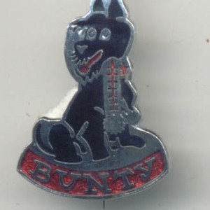 Bunty comic for girls club members badge 1960s
